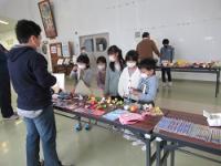 金山小学校のバザー大会