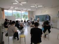 金山小学校の学習参観・全体会・懇談会