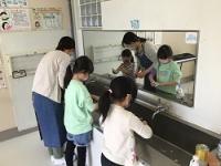 金山小学校の手洗いの学習